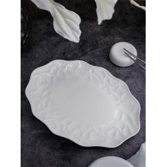 Блюдо овальное 31x22,5 см, h 2,5 см, костяной фарфор, Origami, Casa di fortuna